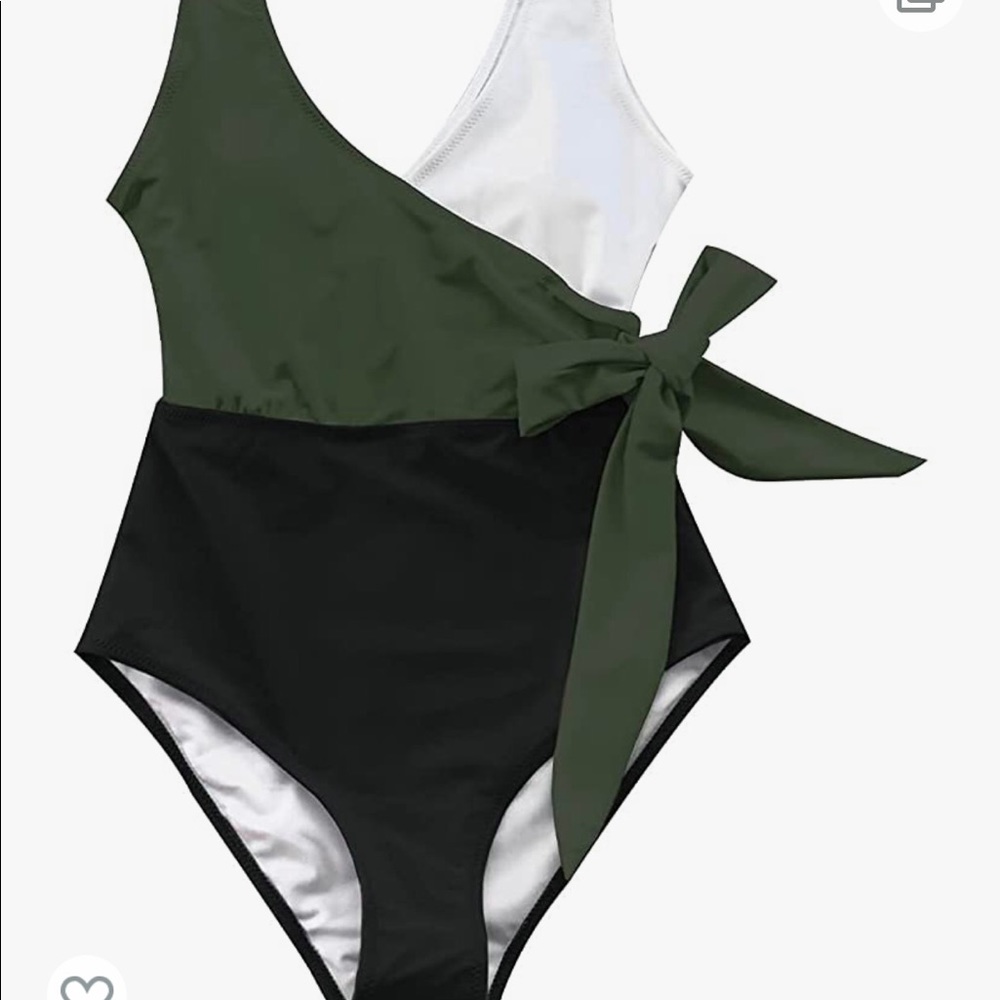 New with tags, cupshe brand 1 piece swimsuit